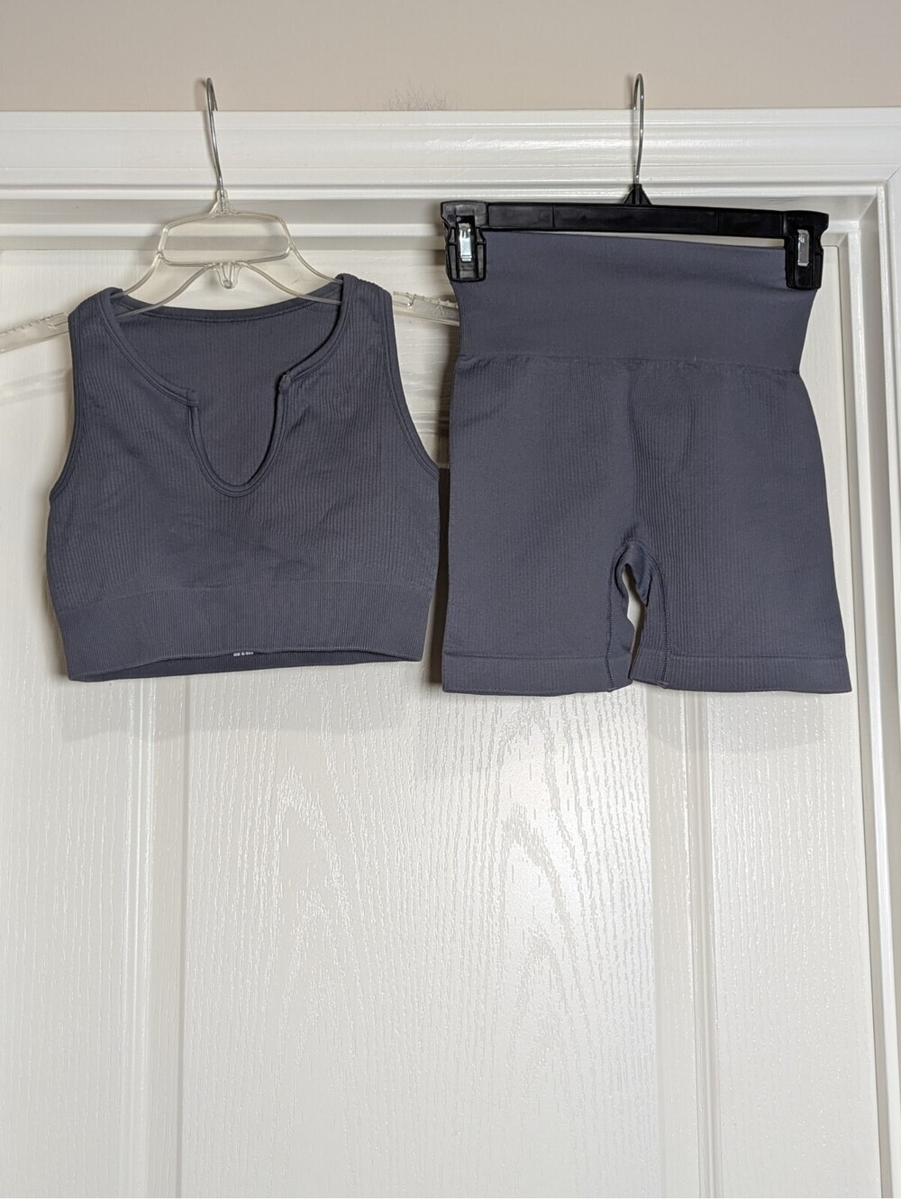 OQQ Women's Athletic Cropped Tank and Biker Shorts 2 Piece Set Charcoal Grey Sm